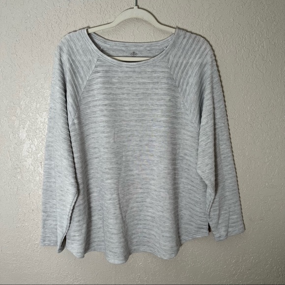 St. John’s Bay Plus women’s long sleeve pullover sweater, size OX, light grey - Picture 1 of 5